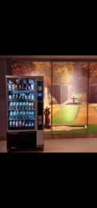 Distributore snack drink Necta Samba